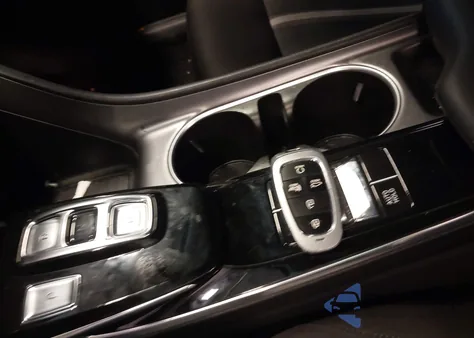 2021 Hyundai Sonata Sel z USA, uszkodzony, nr VIN 5NPEL4JA4MH100381